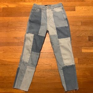 Hollister Ultra High-Rise Patchwork Mom Jeans